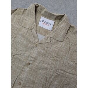 Across The Pond Signature Line Men's Tan Plaid Short Sleeve Button Up Shirt XL